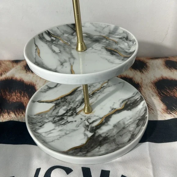 Dining Table Creative Cake Stand  Afternoon Tea Party - Picture 3 of 3